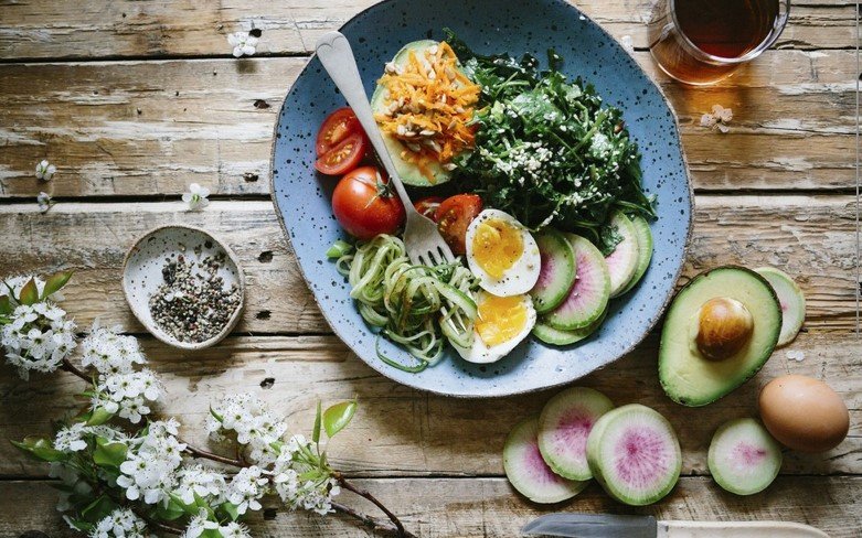 How to Incorporate Healthy Eating into a Busy Life